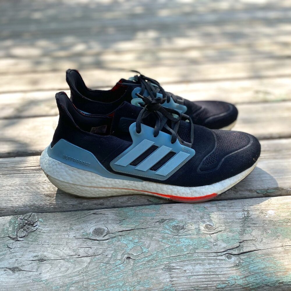Adidas Ultraboost 22, Size 11.5